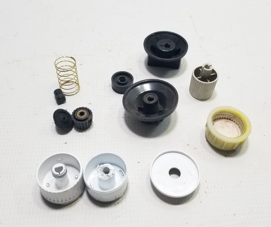 ANTİKA RADYO DÜĞMELERİ LOTU