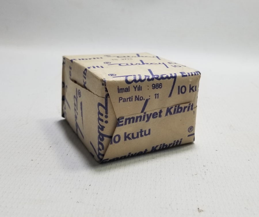 AÇILMAMIŞ PAKETİNDE ANTİKA KİBRİT LOTU