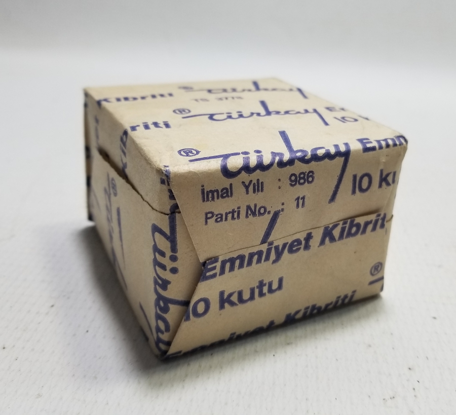 AÇILMAMIŞ PAKETİNDE ANTİKA KİBRİT LOTU