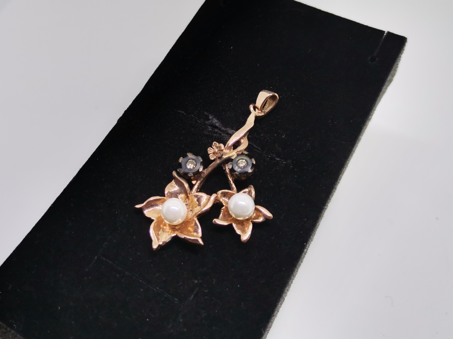 ELMAS VE İNCİLİ KOLYE UCU