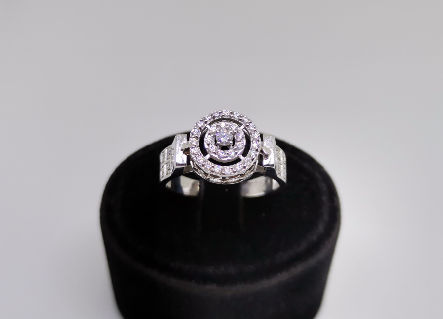 PIRLANTA TAŞLI SONSUZLUK MODELİ YÜZÜK