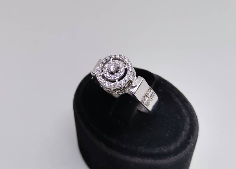 PIRLANTA TAŞLI SONSUZLUK MODELİ YÜZÜK