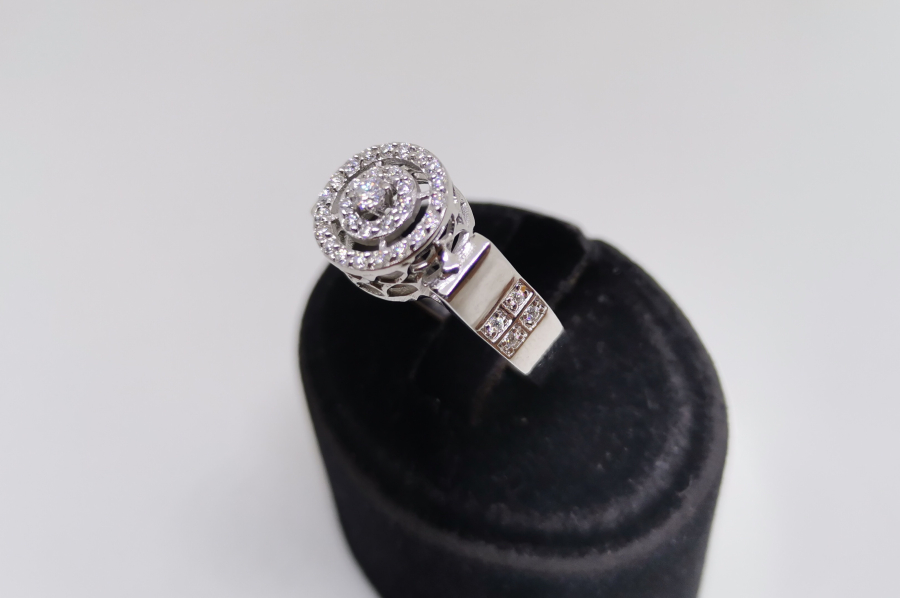 PIRLANTA TAŞLI SONSUZLUK MODELİ YÜZÜK