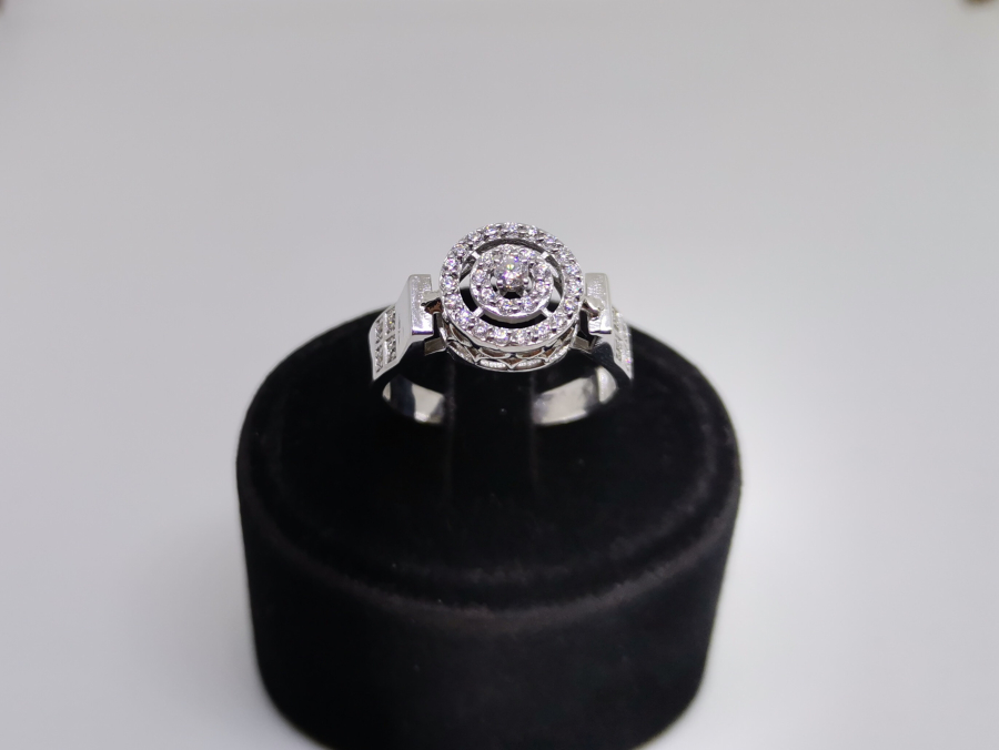 PIRLANTA TAŞLI SONSUZLUK MODELİ YÜZÜK