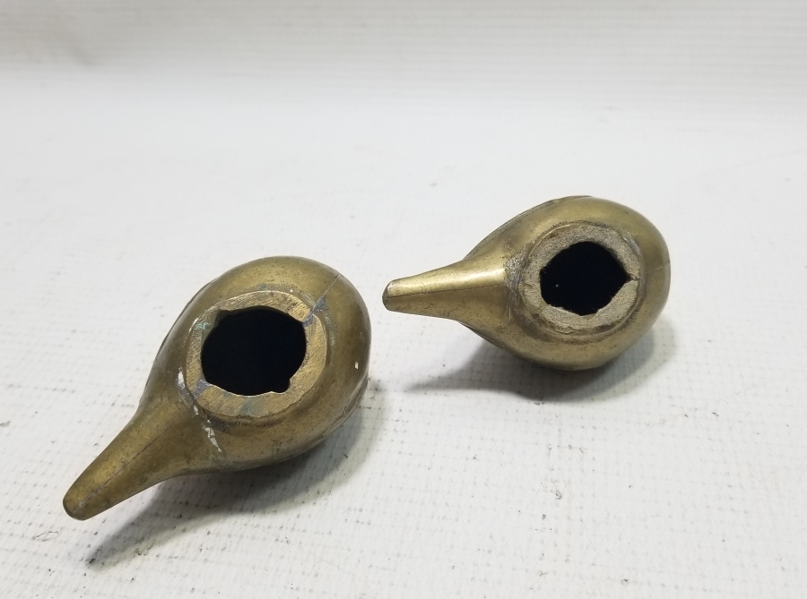 KUŞ FORMLU İKİ ADET ANTİKA PİRİNÇ KAĞIT AĞIRLIĞI