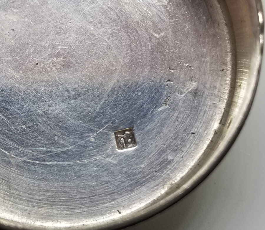 DAMLA KEHRİBARLI OSMANLI DÖNEMİ GÜMÜŞ KAPAKLI KUTU