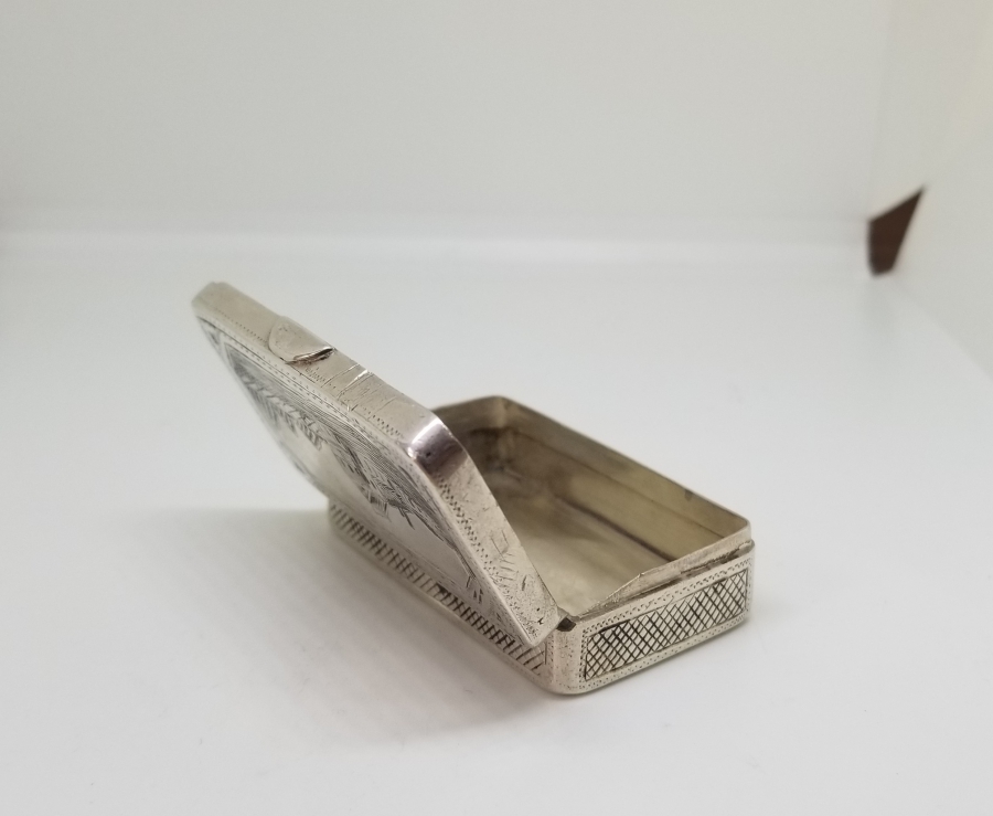 OSMANLI DÖNEMİ SAVATLI GÜMÜŞ TÜTÜN TABAKASI