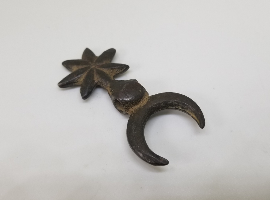 BRONZDAN MAMUL OSMANLI DÖNEMİ AY YILDIZ FİGÜRLÜ NADİR AKINCI KOŞUM TAKIMI PARÇASI