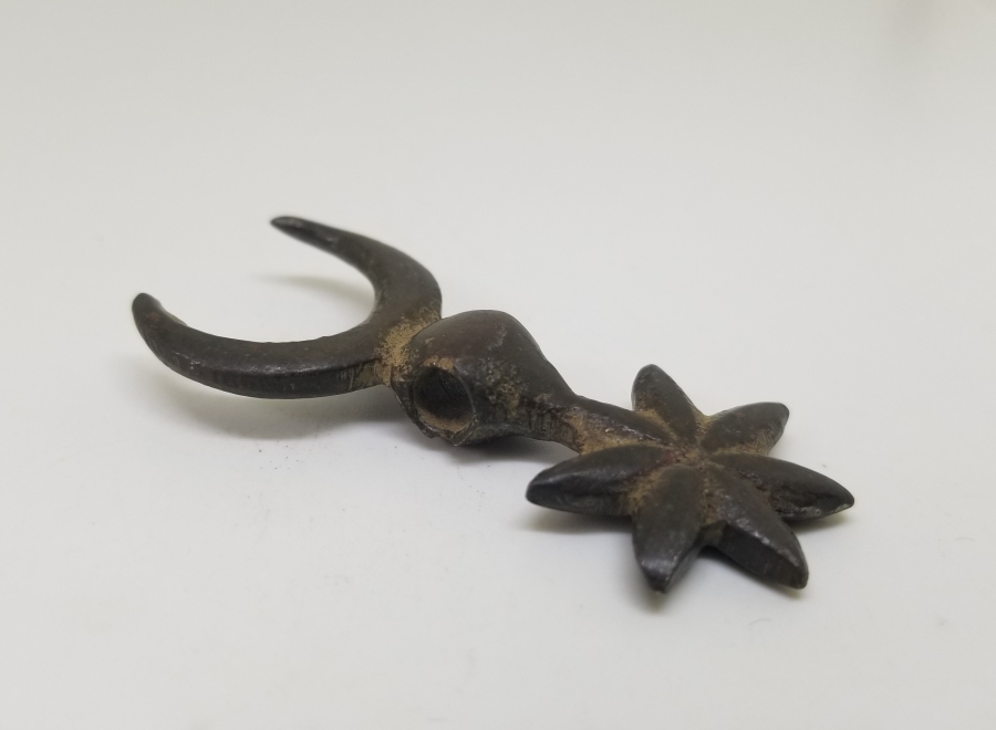 BRONZDAN MAMUL OSMANLI DÖNEMİ AY YILDIZ FİGÜRLÜ NADİR AKINCI KOŞUM TAKIMI PARÇASI