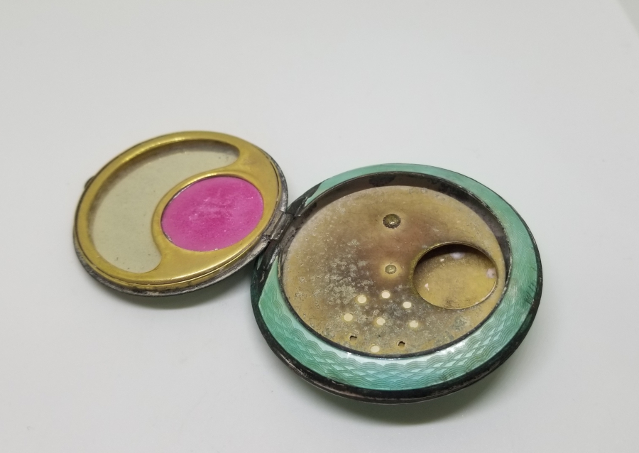 ANTİKA MİNELİ GÜMÜŞ PUDRİYER