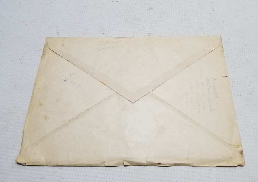 ECZACI ALİ BEY'E VERİLEN ALTIN İMTİYAZ MADALYASININ EMİR BERATI VE ZARFI