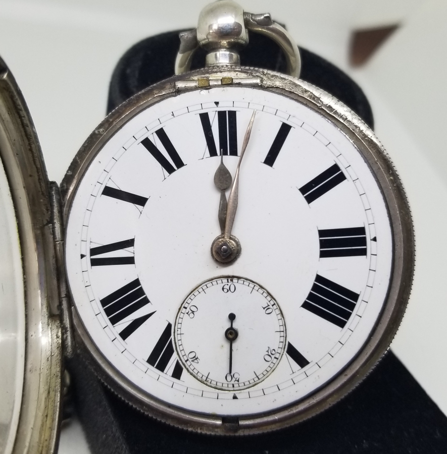 NADİR TİPTE GÜMÜŞ KASA YARIM PRİOR CEP SAATİ