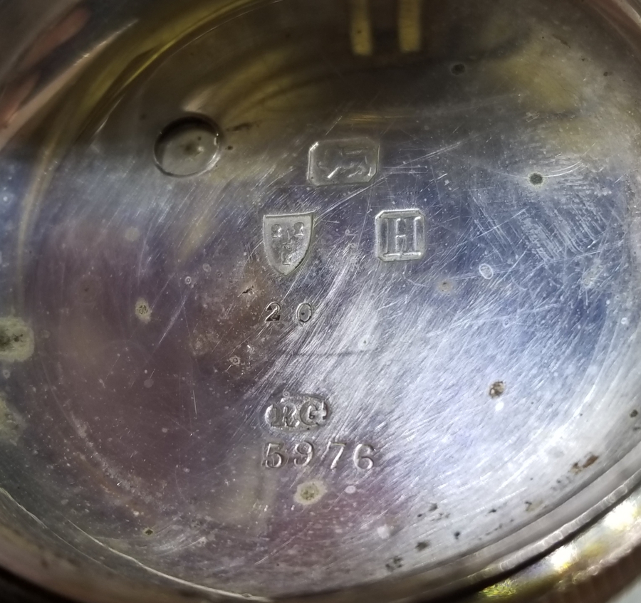 NADİR TİPTE GÜMÜŞ KASA YARIM PRİOR CEP SAATİ