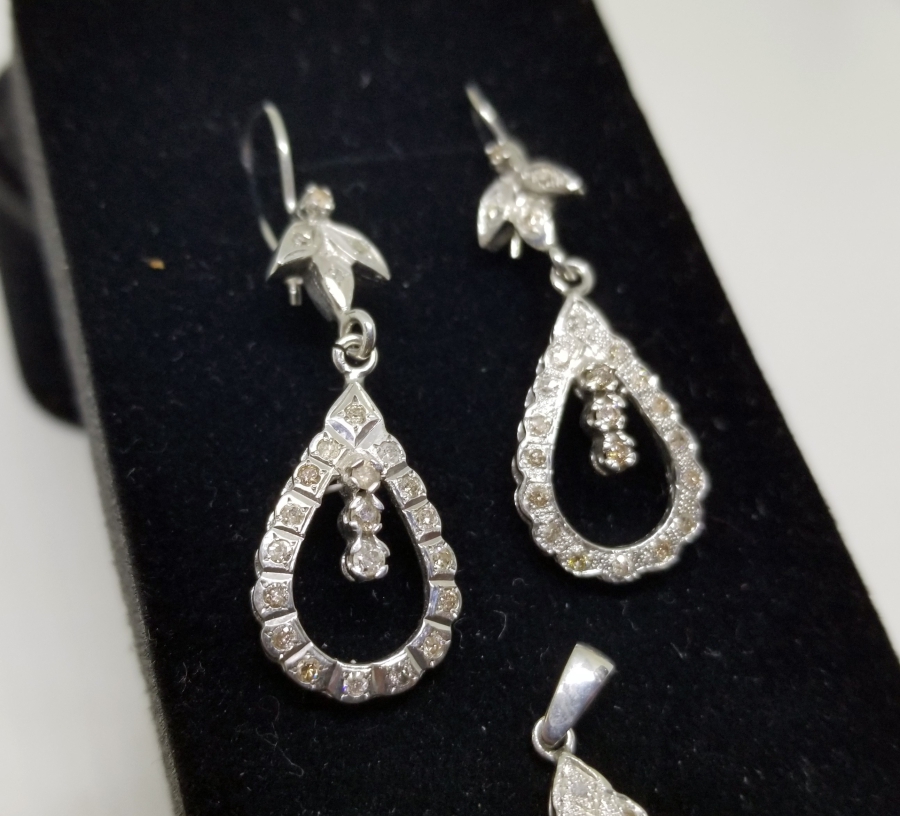 DAMLA MODEL PIRLANTA TAŞLI ÖZEL YAPIM KOLYE KÜPE TAKIMI