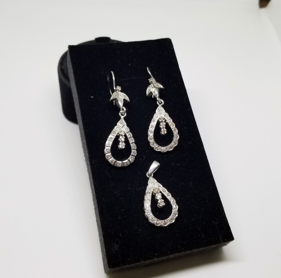 DAMLA MODEL PIRLANTA TAŞLI ÖZEL YAPIM KOLYE KÜPE TAKIMI