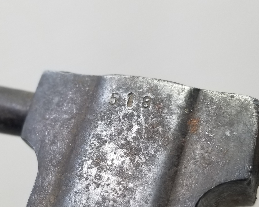 NADİR FORMDA ANTİKA ÇEKİÇ