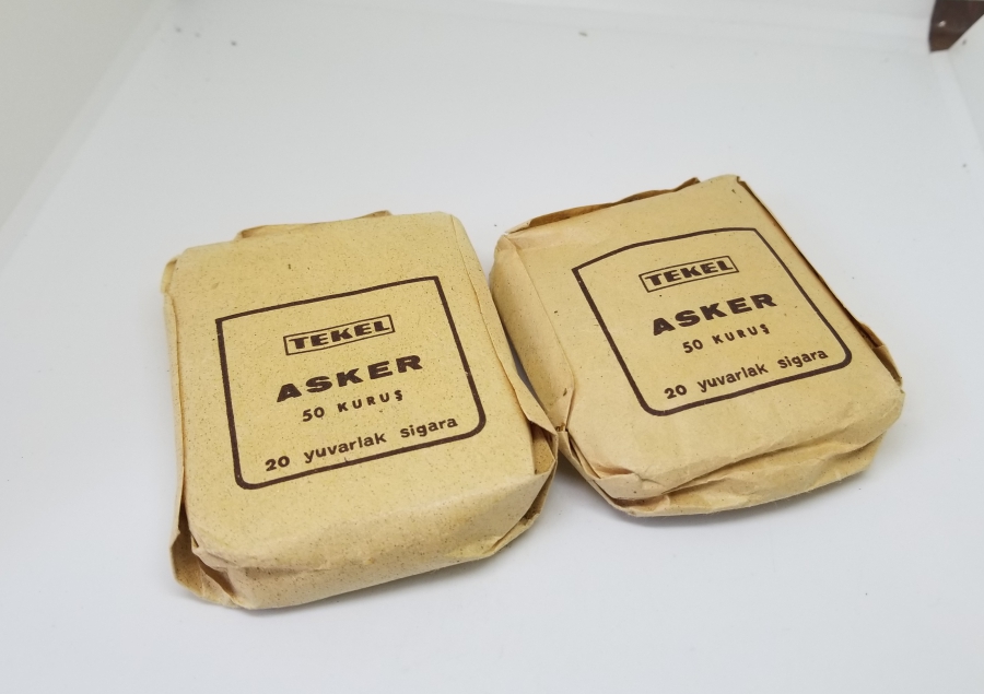 İKİ ADET ANTİKA ASKER SİGARASI