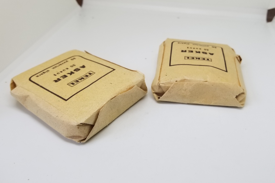 İKİ ADET ANTİKA ASKER SİGARASI