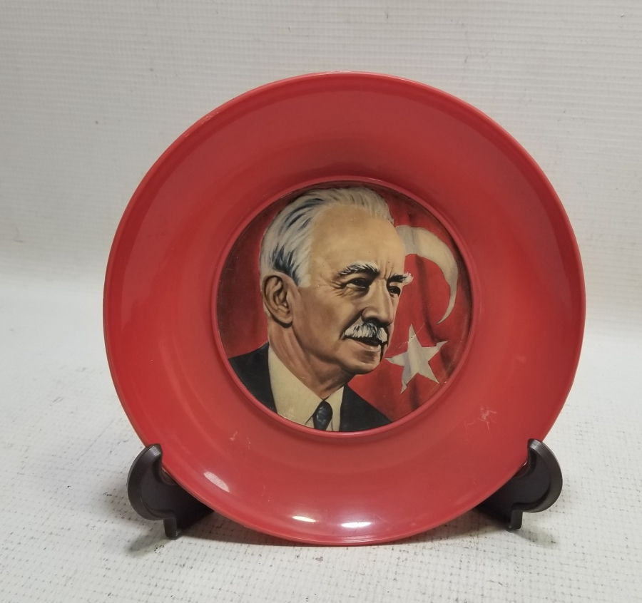 İSMET İNÖNÜ GÖRSELLİ ANTİKA MELAMİN DUVAR TABAĞI