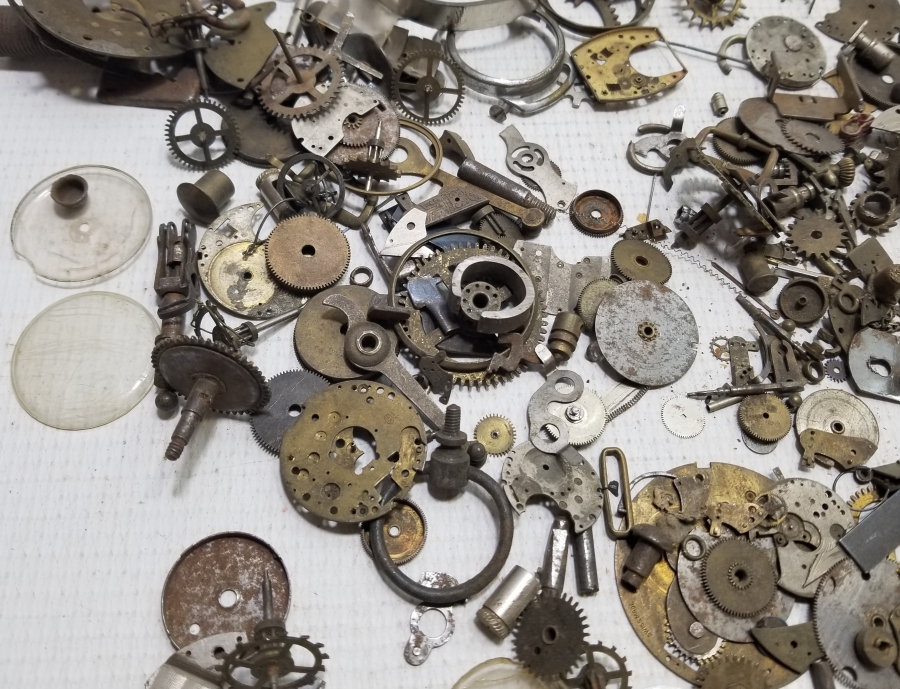 ANTİKA CEP VE KOL SAATİ PARÇALARI LOTU