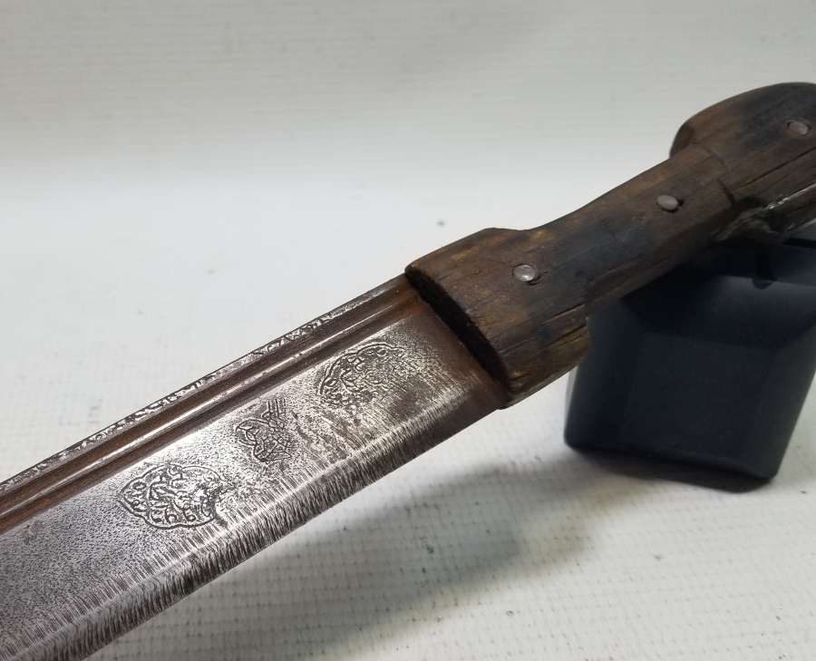 NADİR FORMDA ÜZERİ USTA DAMGALI OSMANLI DÖNEMİ GADDANE ÇERKES KAMASI