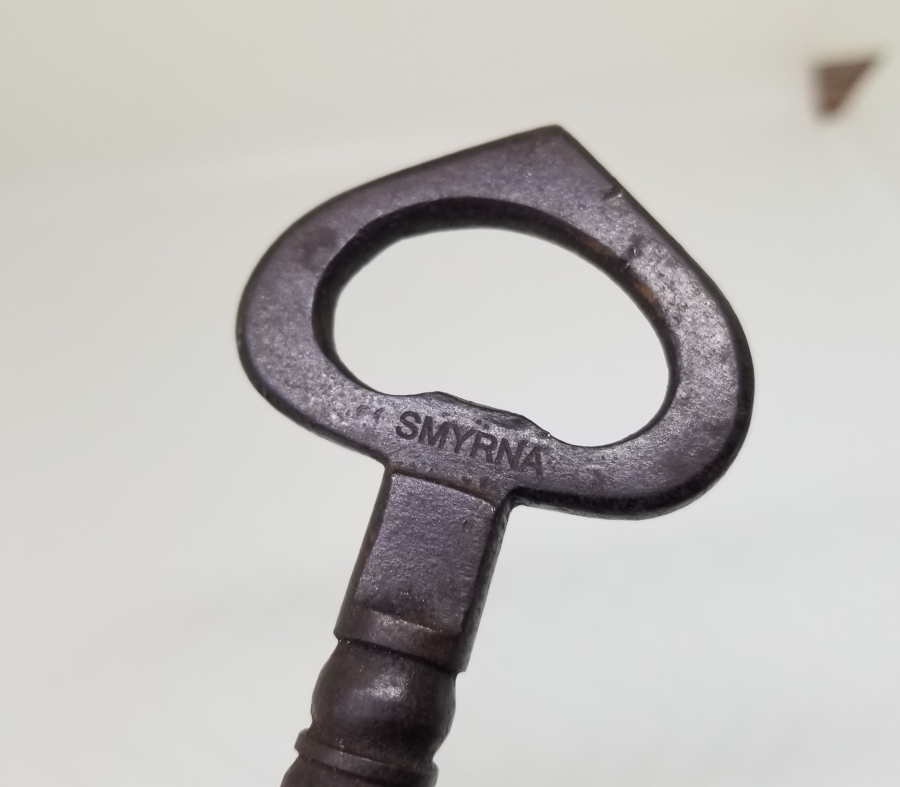 SMYRNA YAZILI OSMANLI DÖNEMİ EL YAPIMI ANAHTAR