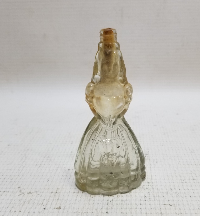 PRENSES FORMLU ANTİKA PARFÜM ŞİŞESİ