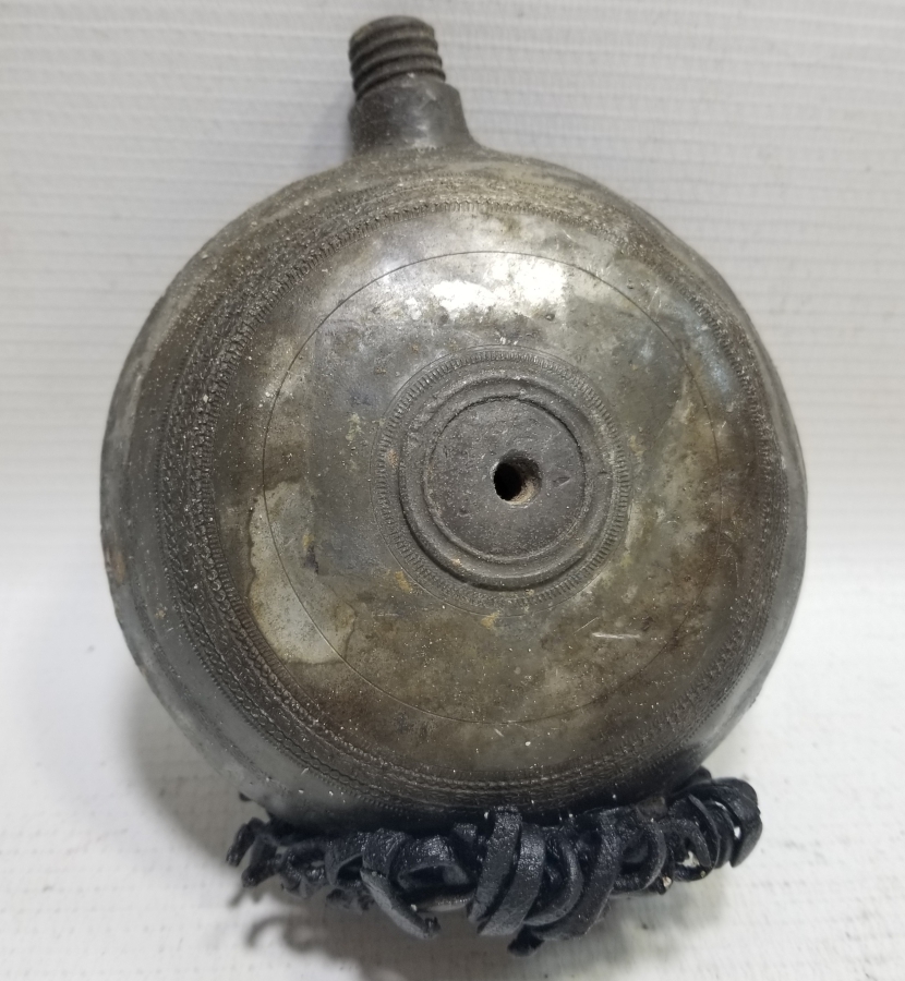 NADİR TİPTE METAL RUM ASKER MATARASI