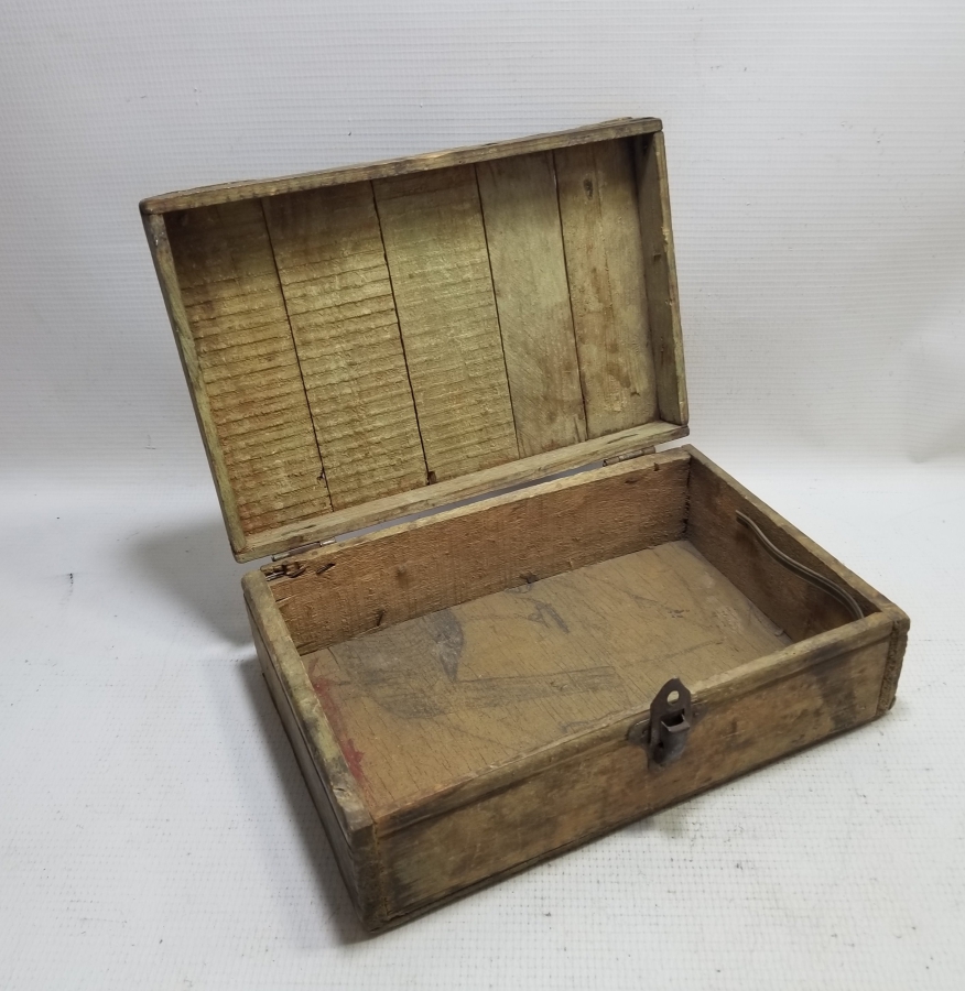 EL YAPIMI ANTİKA AHŞAP OKUL ÇANTASI