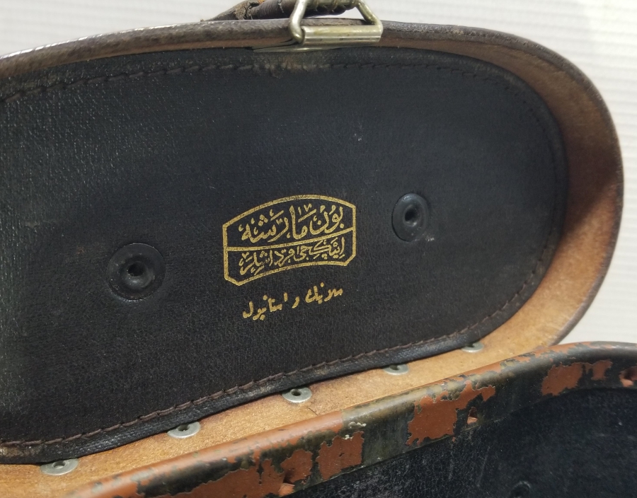 OSMANLI DÖNEMİ İÇİ OSMANLICA YAZILI SUBAY DÜRBÜNÜ KUTUSU