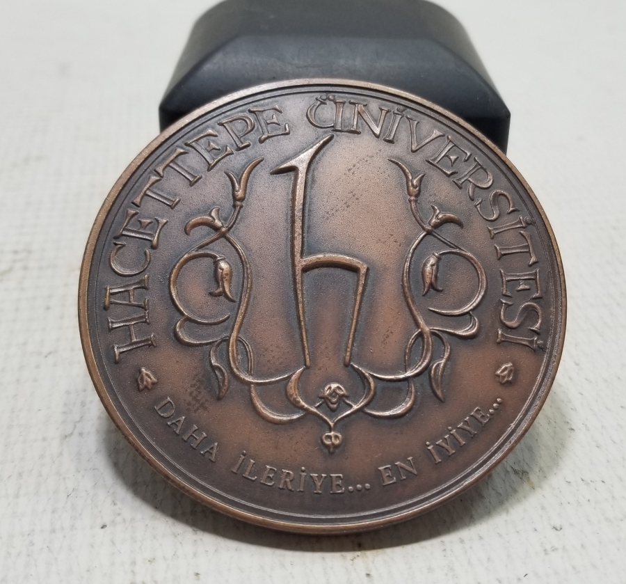 BÜYÜK BOY HACETTEPE ÜNİVERSİTESİ AÇILIŞ HATIRASI MADALYON