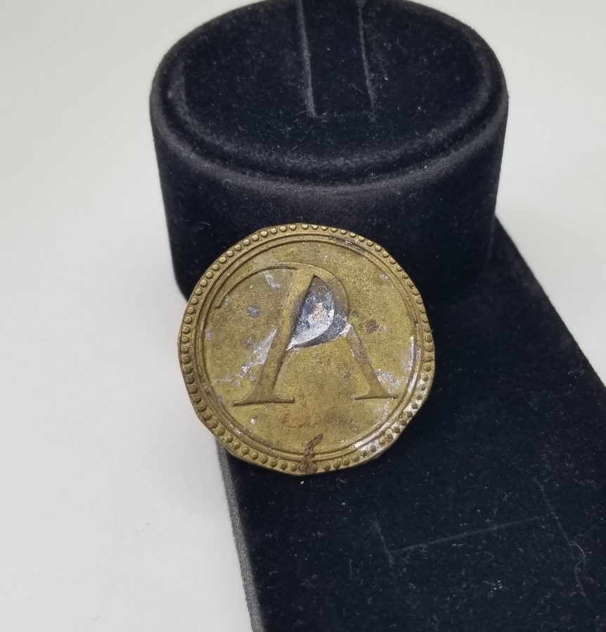 BİR TARAFI OSMANLICA BİR TARAFI LATİNCE YAZILI NADİR JETON