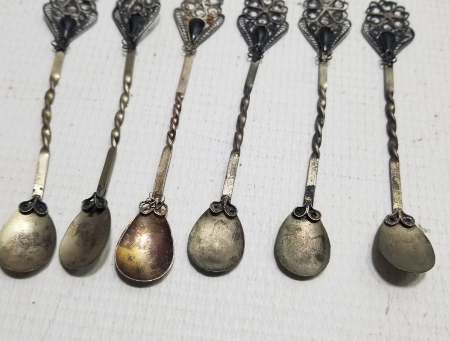 TELKARİ İŞÇİLİKLİ ANTİKA GÜMÜŞ OLTU TAŞLI ÇAY KAŞIĞI TAKIMI