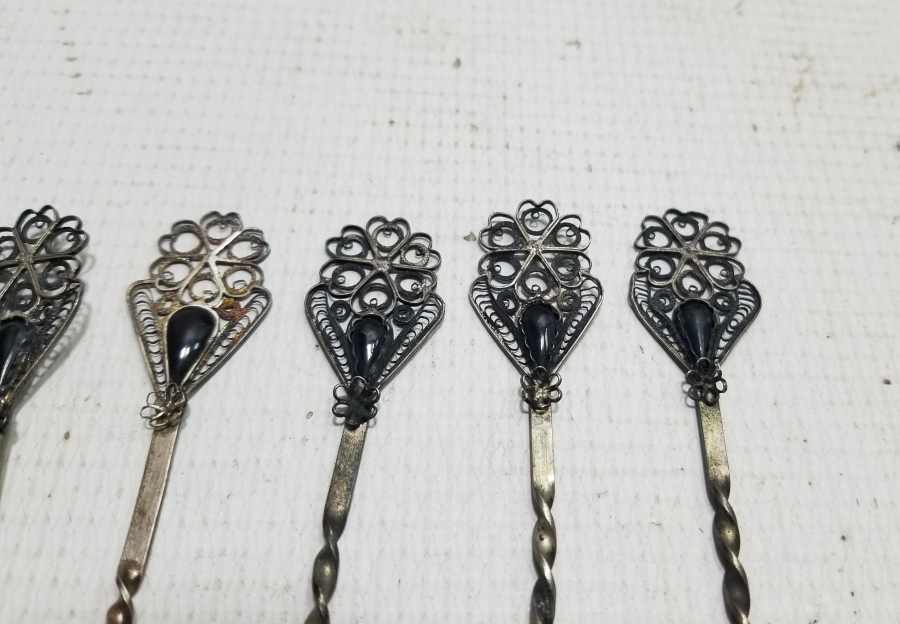 TELKARİ İŞÇİLİKLİ ANTİKA GÜMÜŞ OLTU TAŞLI ÇAY KAŞIĞI TAKIMI