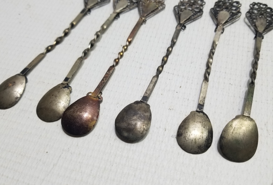 TELKARİ İŞÇİLİKLİ ANTİKA GÜMÜŞ OLTU TAŞLI ÇAY KAŞIĞI TAKIMI