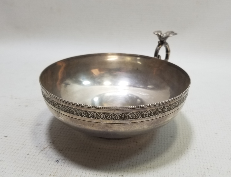 KABARTMA İŞÇİLİKLİ ANTİKA GÜMÜŞ KUŞLU ÇAMÇAK