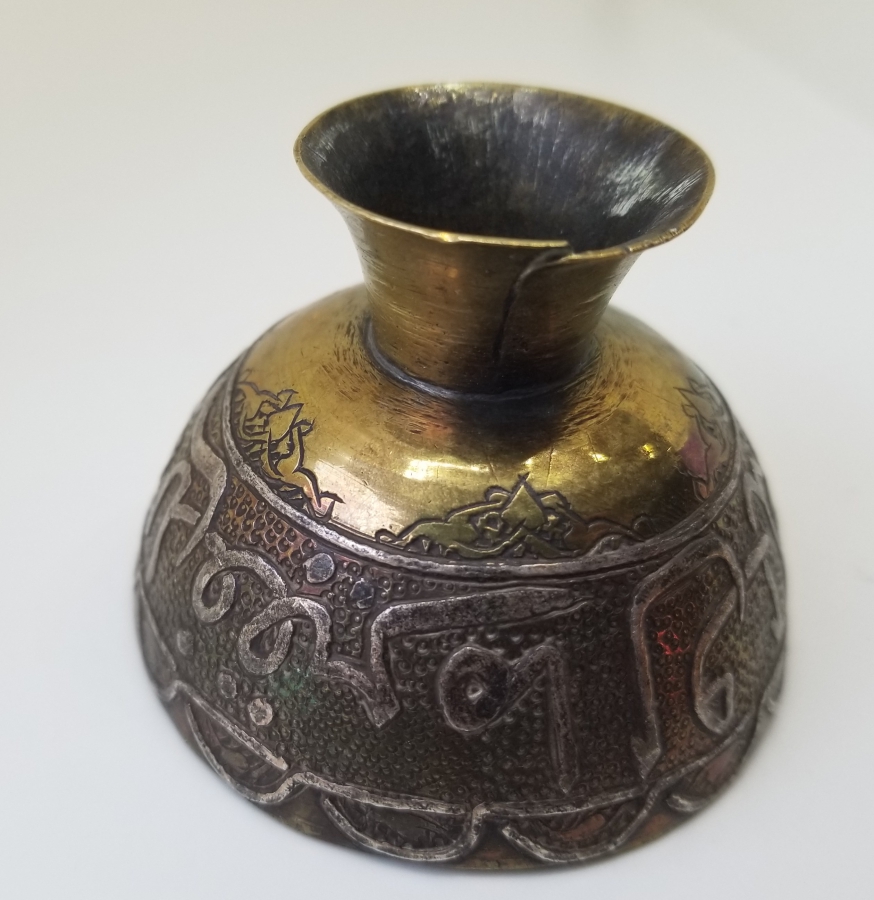 ÜZERİ AYETLERLE DEKORLU VE GÜMÜŞ ÇAKMA İŞÇİLİKLİ NADİR TİPTE OSMANLI DÖNEMİ FİNCAN ZARFI