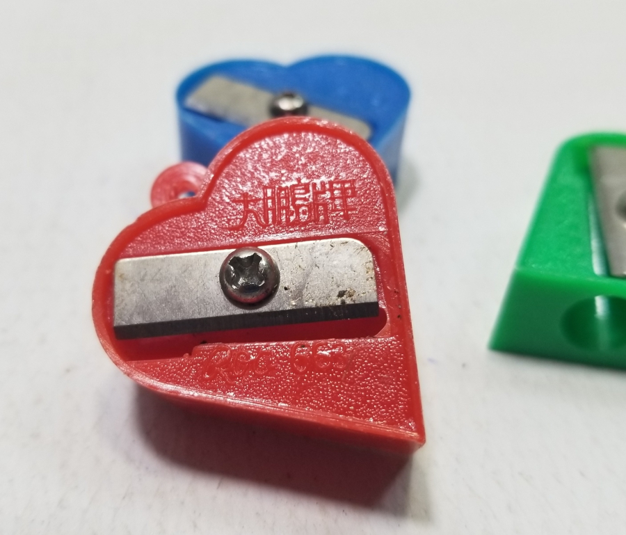 3 ADET ANTİKA KALEMTRAŞ