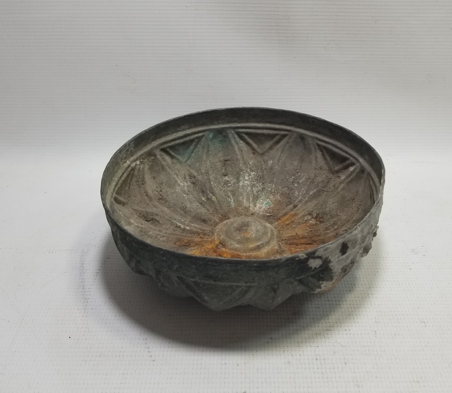 OSMANLI DÖNEMİ KABARTMA İŞÇİLİKLİ SELÇUKLU BAKIR HAMAM TASI