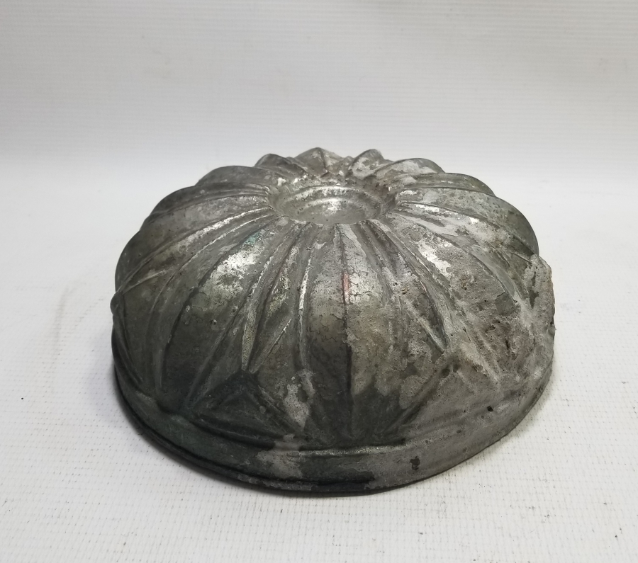 OSMANLI DÖNEMİ KABARTMA İŞÇİLİKLİ SELÇUKLU BAKIR HAMAM TASI