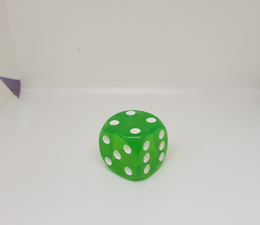 ANTİKA KATALİN ZAR