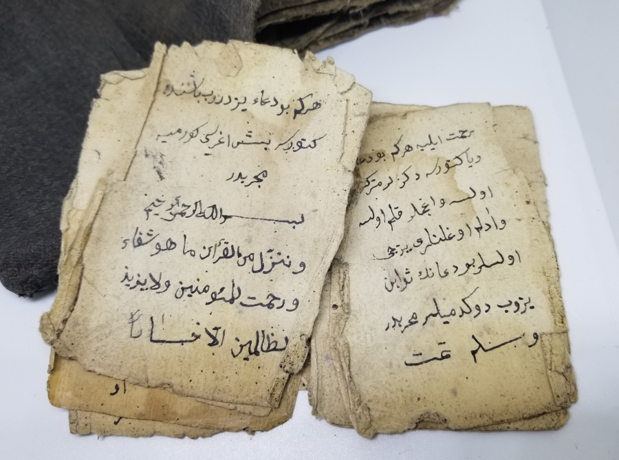 ORİJİNAL BALMUMU KABINDA EL YAZMA ASKER ENAMI