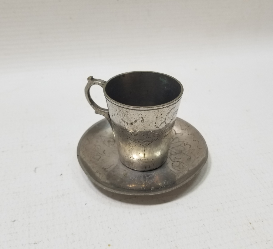 ÇİNTEMANİ İŞÇİLİKLİ HİCAZ HATIRASI ANTİKA KAHVE FİNCANI