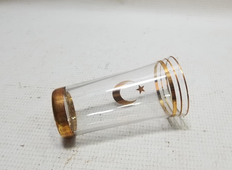 ÜZERİ AY YILDIZLI VE ALTIN VARAKLI NADİR RAKI BARDAĞI