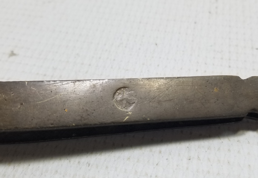 ÜZERİ USTA VE SÜLEYMANİYE DAMGALI OSMANLI DÖNEMİ NARGİLE KÖZ MAŞASI