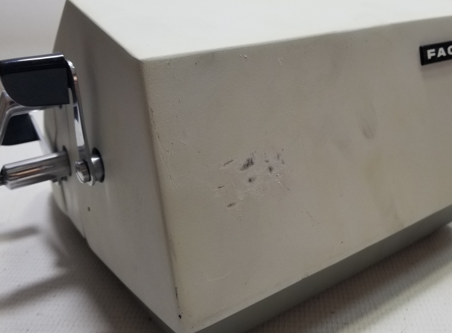 YÜKSEK KONDİSYONDA ANTİKA FACIT HESAP MAKİNESİ