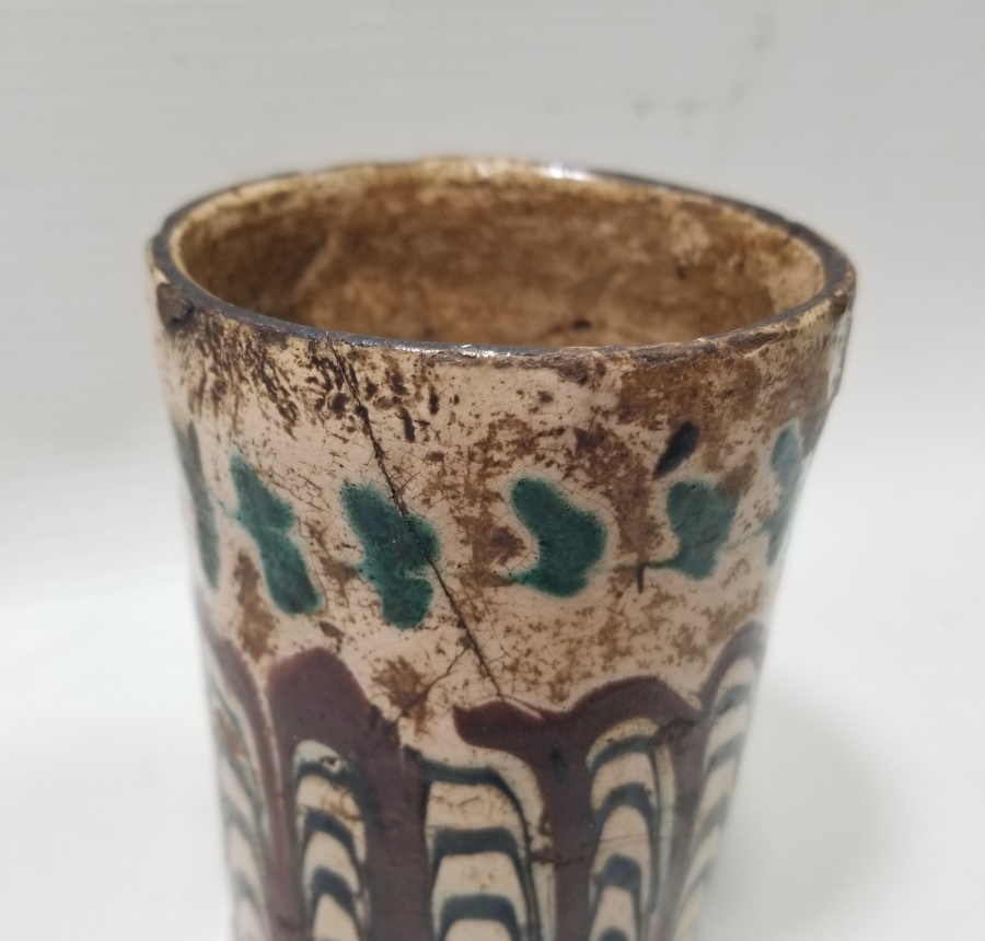 NADİR RENKTE ÜZERİ EBRULU OSMANLI DÖNEMİ KINIK BARDAK