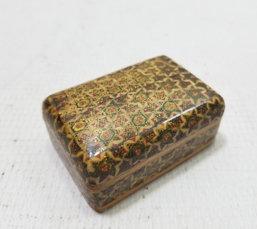 HATEM İŞİ ANTİKA KAPAKLI KUTU