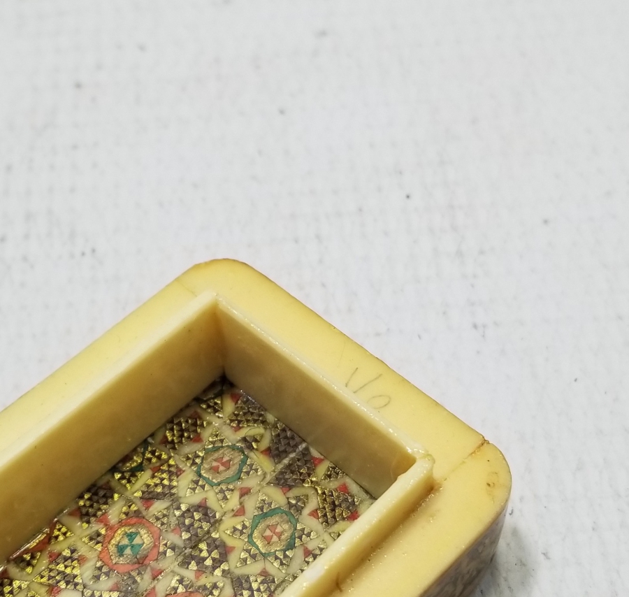 HATEM İŞİ ANTİKA KAPAKLI KUTU