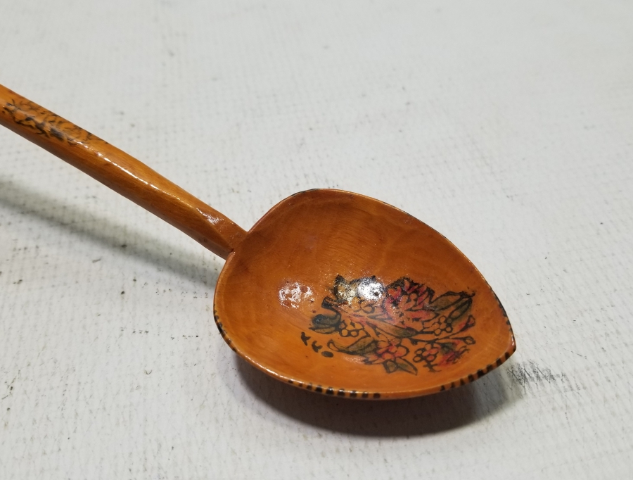 ÜZERİ TARİHLİ EL BOYAMA OSMANLI DÖNEMİ TAHTA KAŞIK